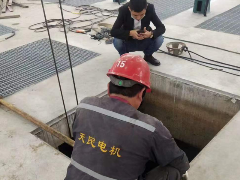 外圍工程維修現(xiàn)場 外圍工程維修現(xiàn)場